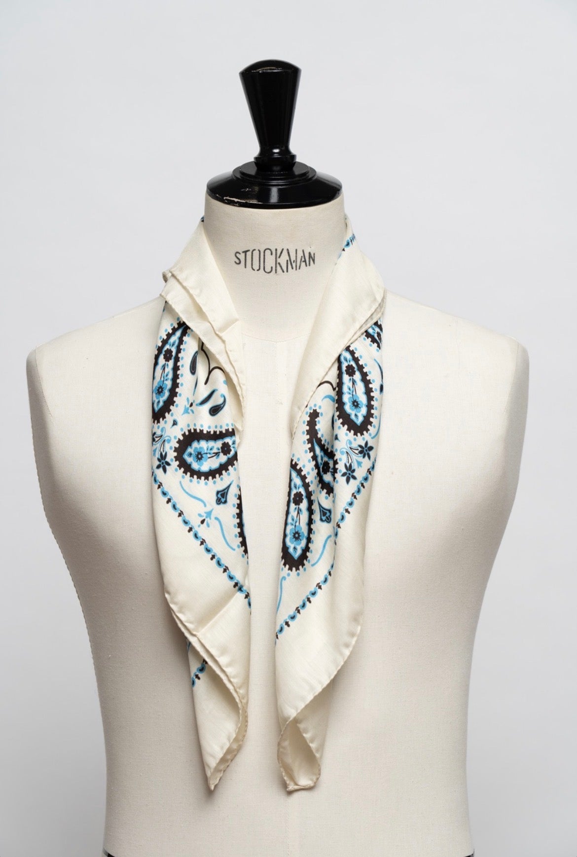 Foulard Pino 65x65 - Cream