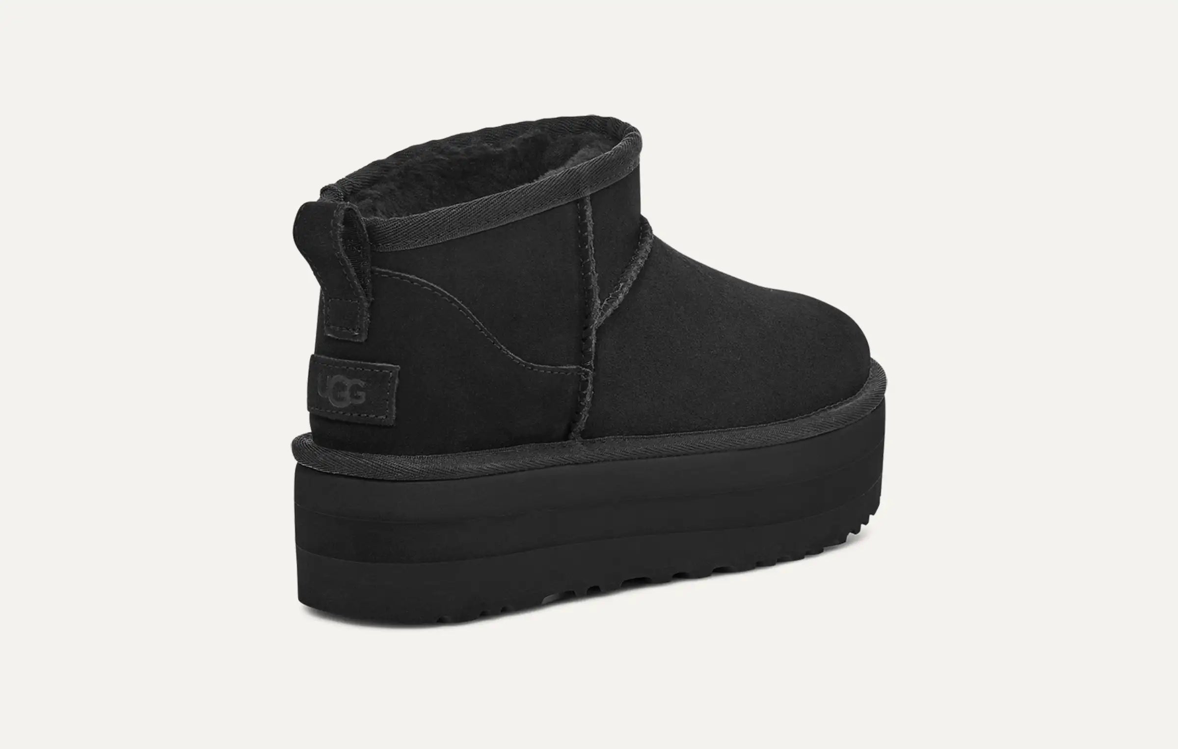 Botte Classic Ultra Mini Plateforme - Noir